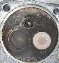 施工後のきれいになったピストン