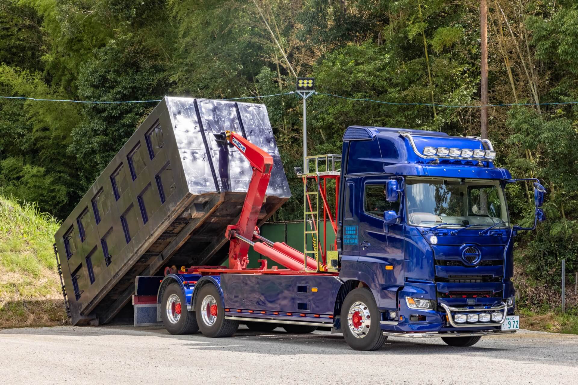 10tアームロール車